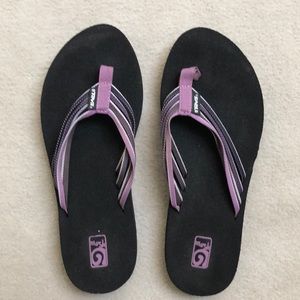 Never Been Worn Teva Flipflops